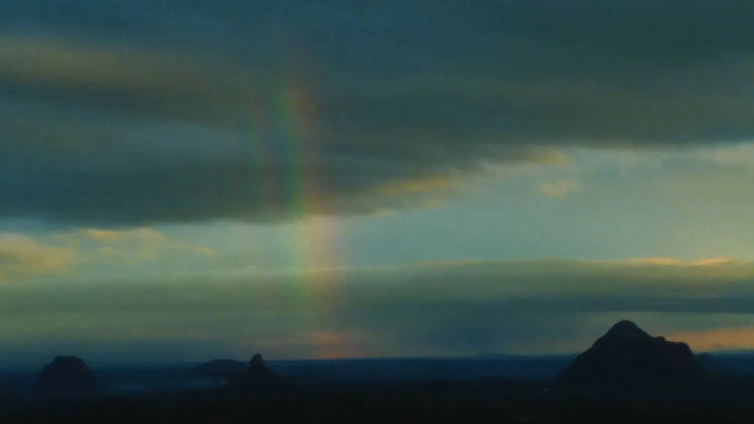 Archipelago of Earthen Bones — To Bunya backdrop