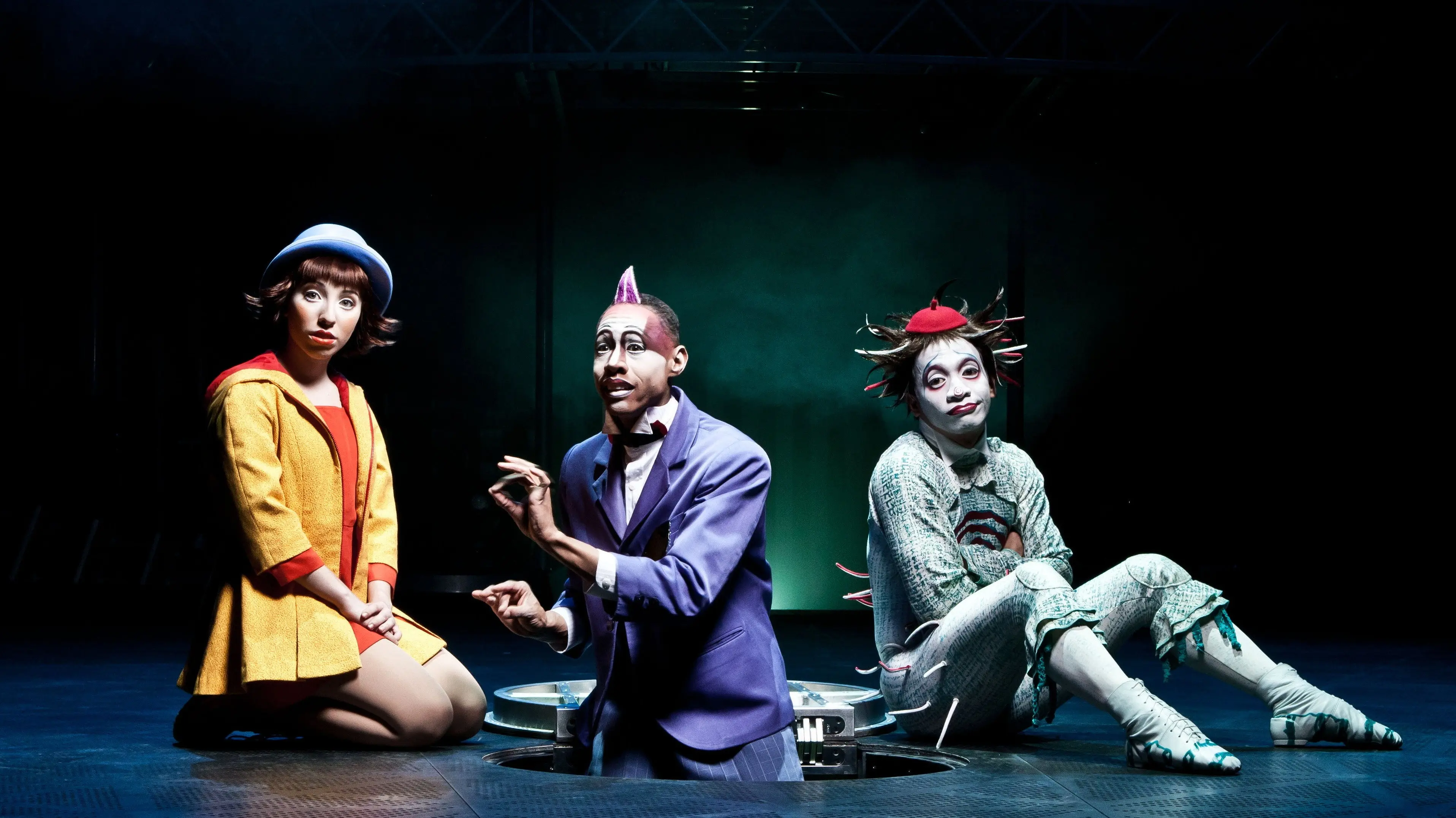 Cirque du Soleil: Full Circle backdrop