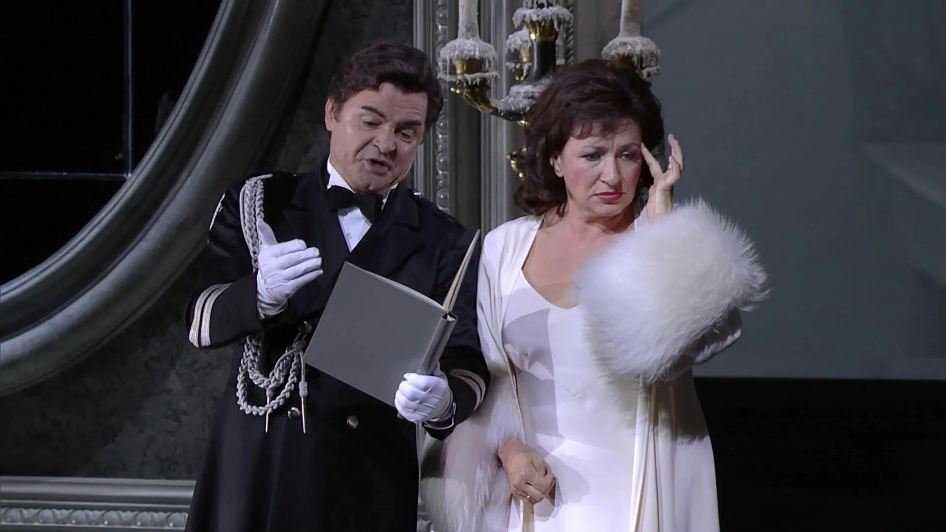 Strauss: Der Rosenkavalier backdrop