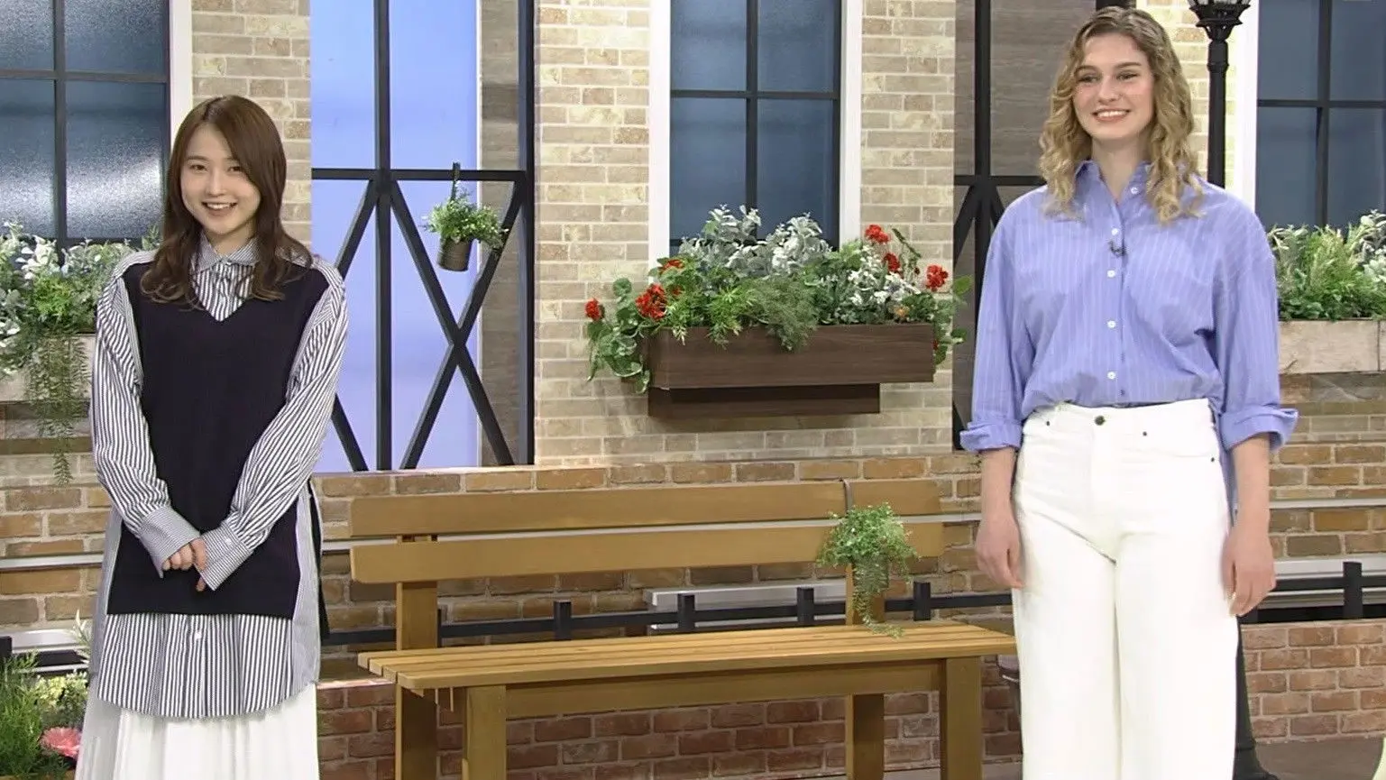 NHK High School Course English Communication I backdrop