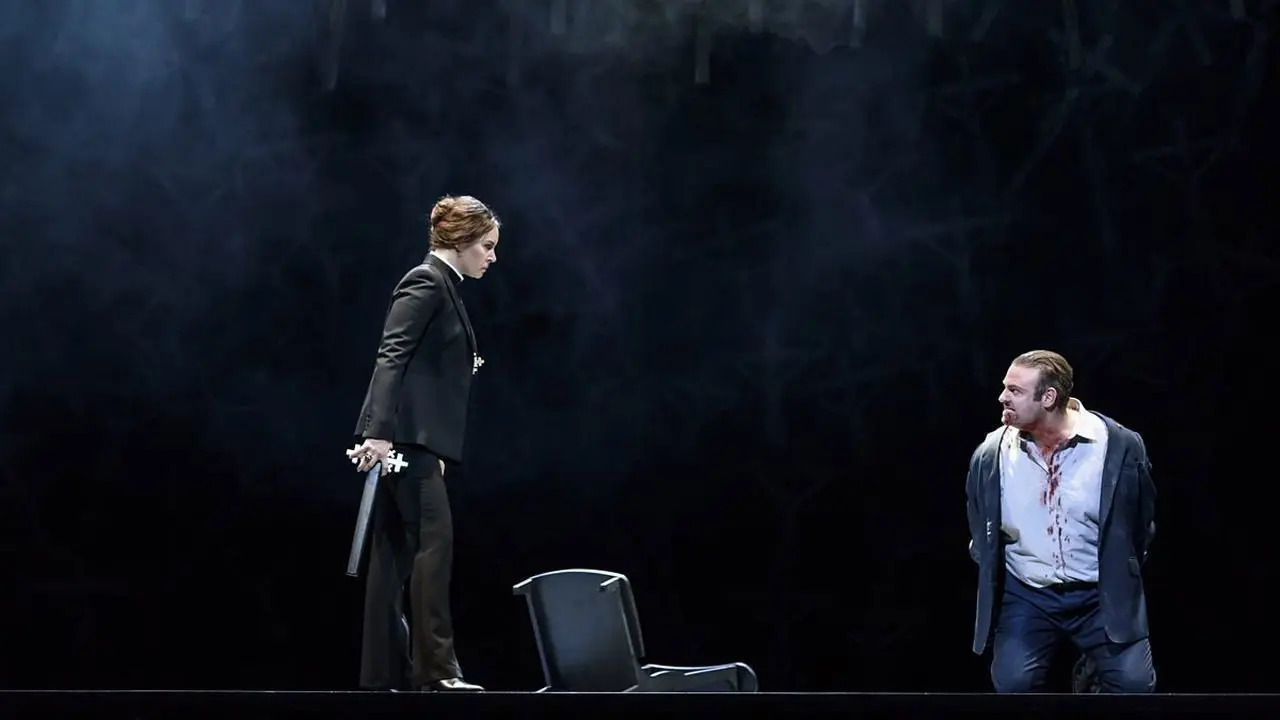 Bellini: Norma backdrop