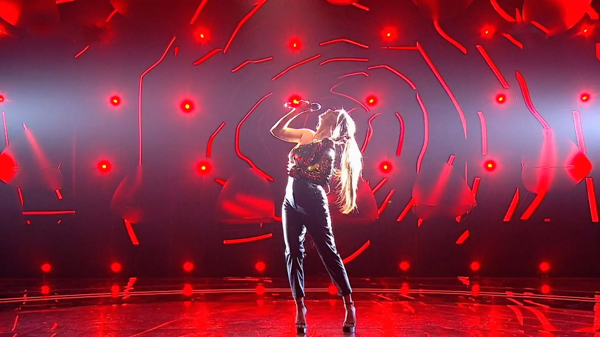 All together now! backdrop