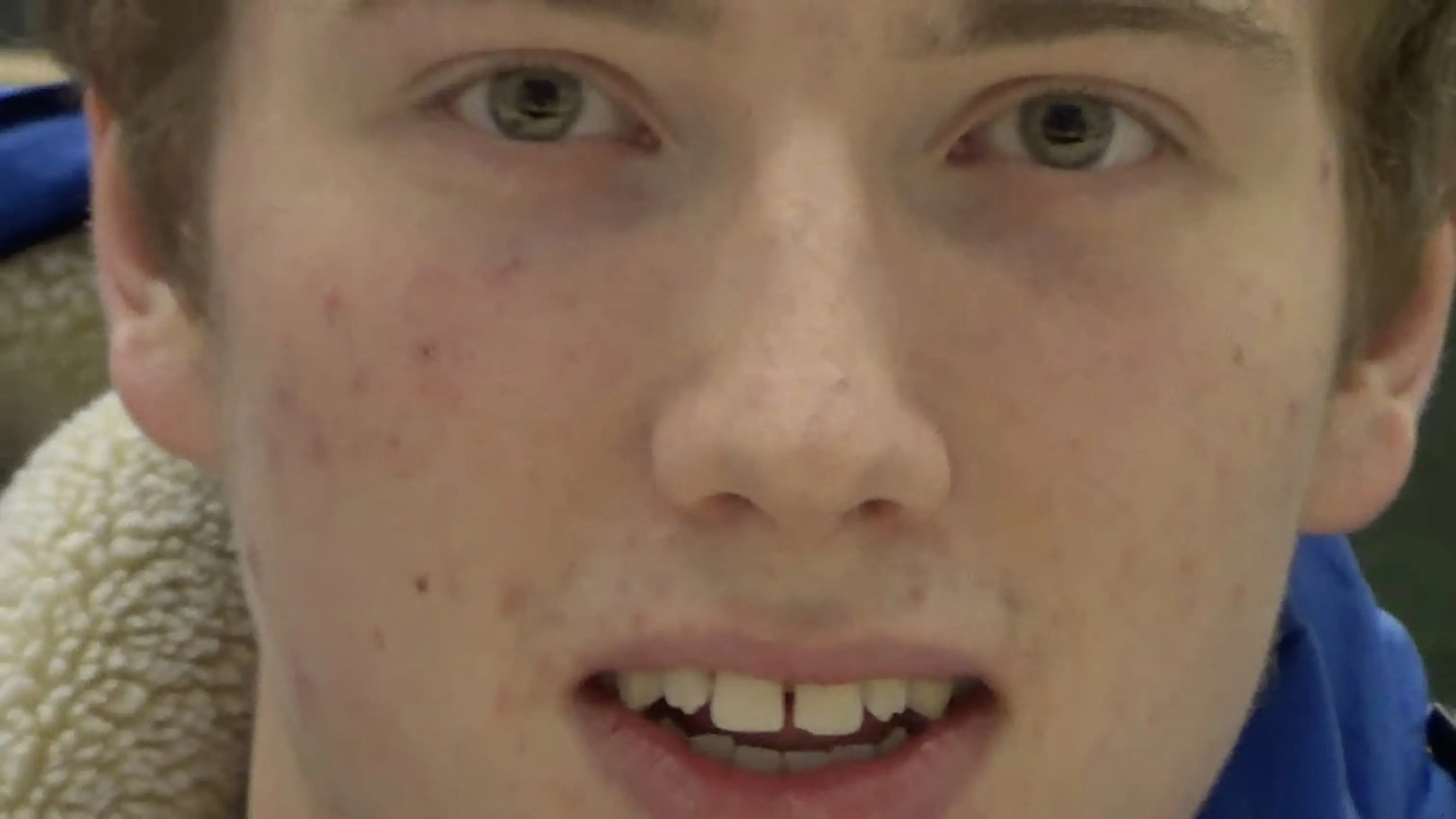 Eric Rushton Won't Die Alone backdrop