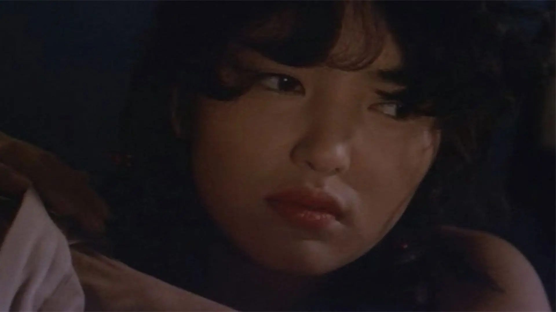 Love Beast: Hunt backdrop