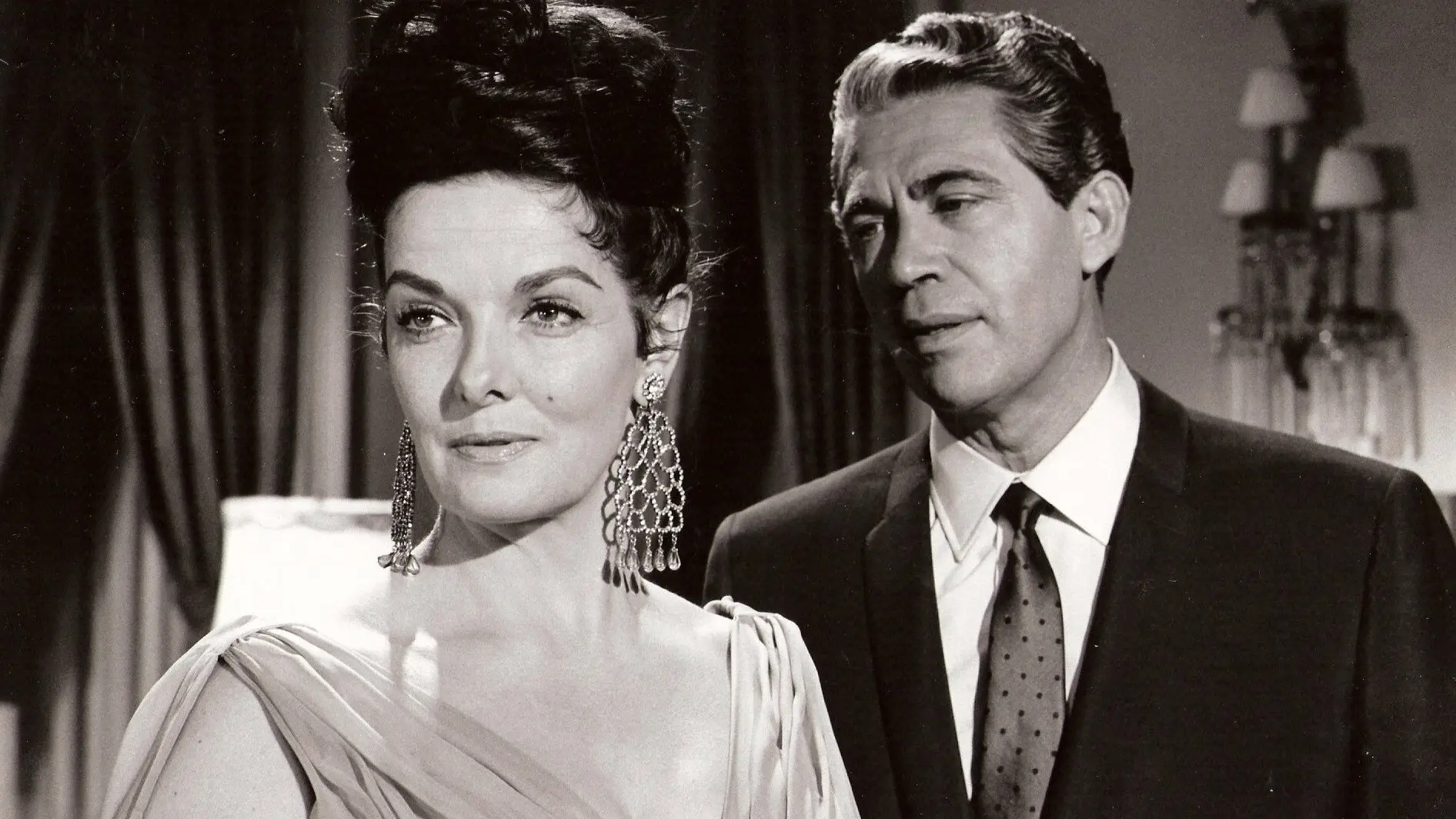 Cauliflower Cupids backdrop