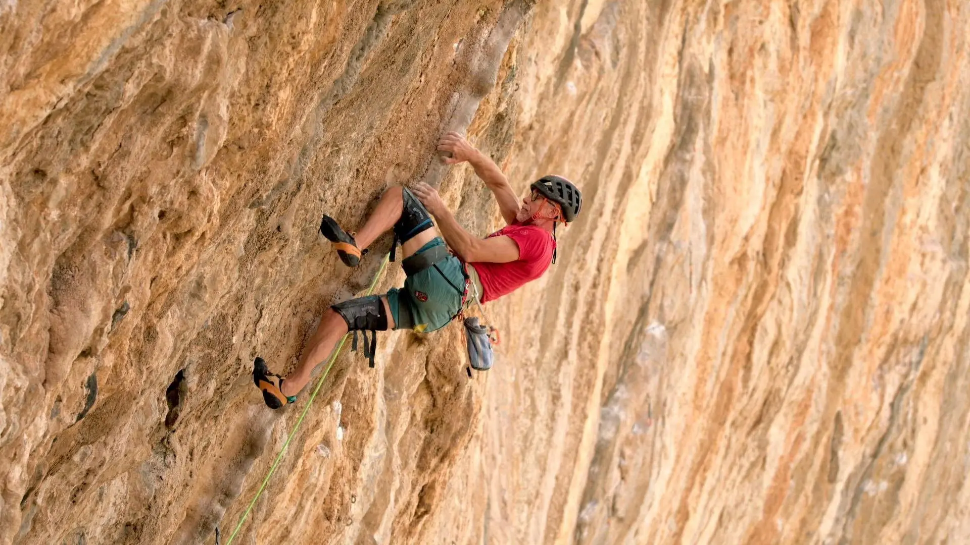 Stronger than Ever backdrop