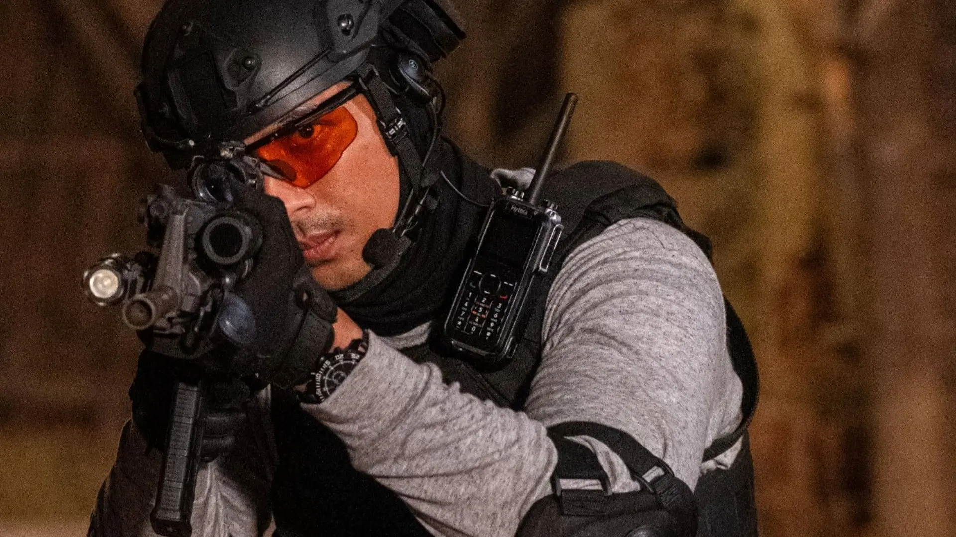 Broken Wings 2: Olivia backdrop