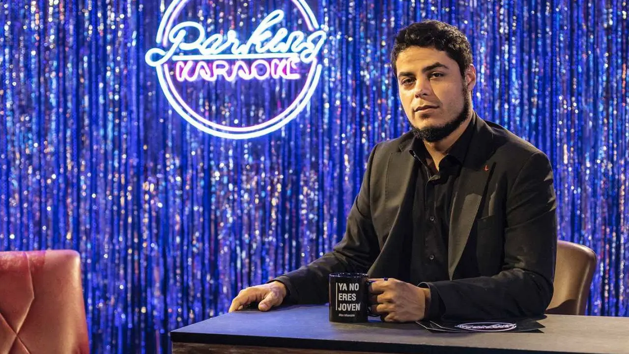 Parking Karaoke backdrop