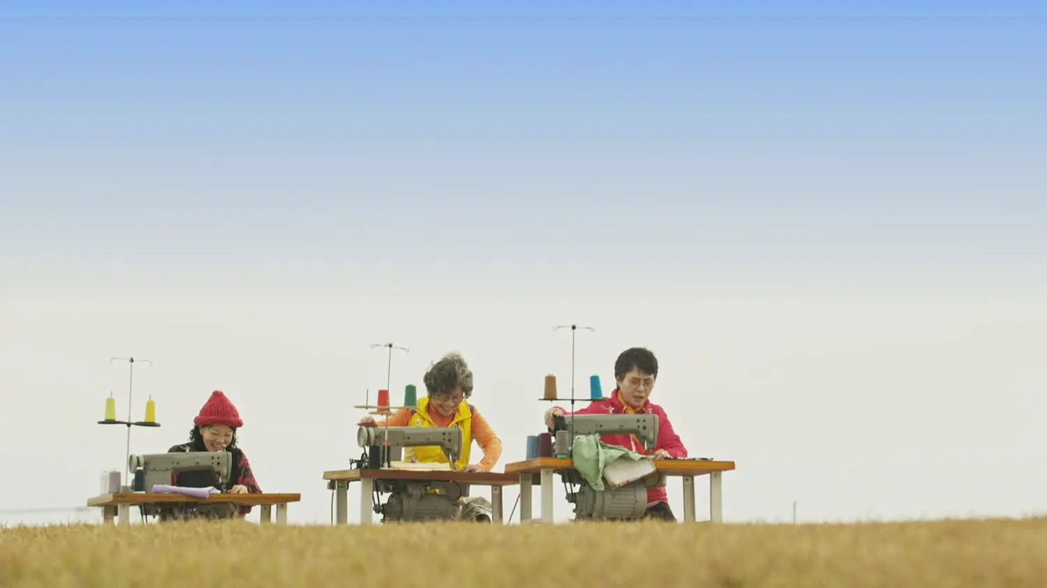 Sewing Sisters backdrop