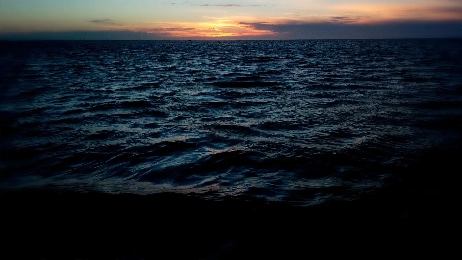 Titanic: Secrets of the Shipwreck backdrop