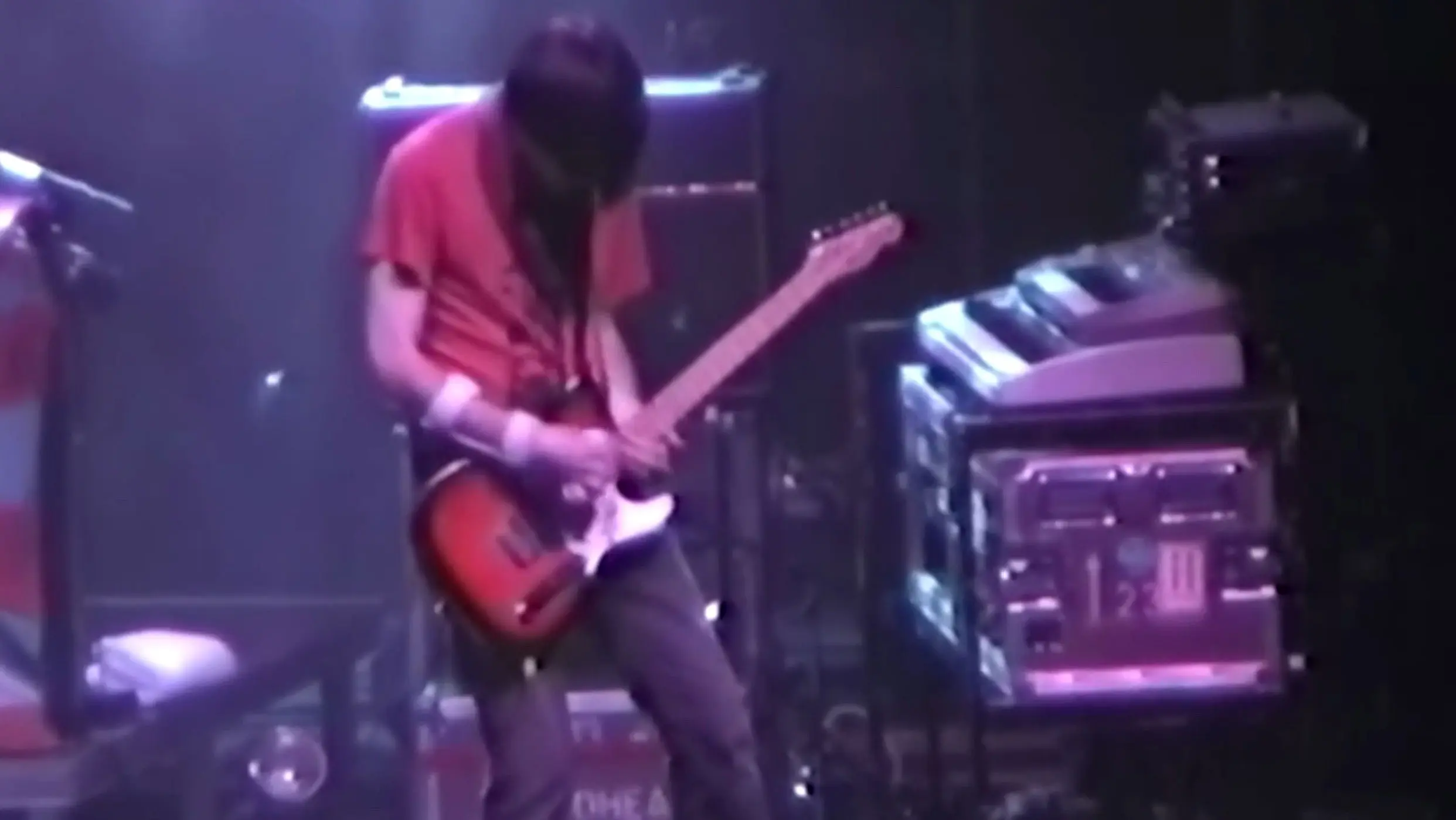 Radiohead: Live At Radio City Music Hall 1998 backdrop