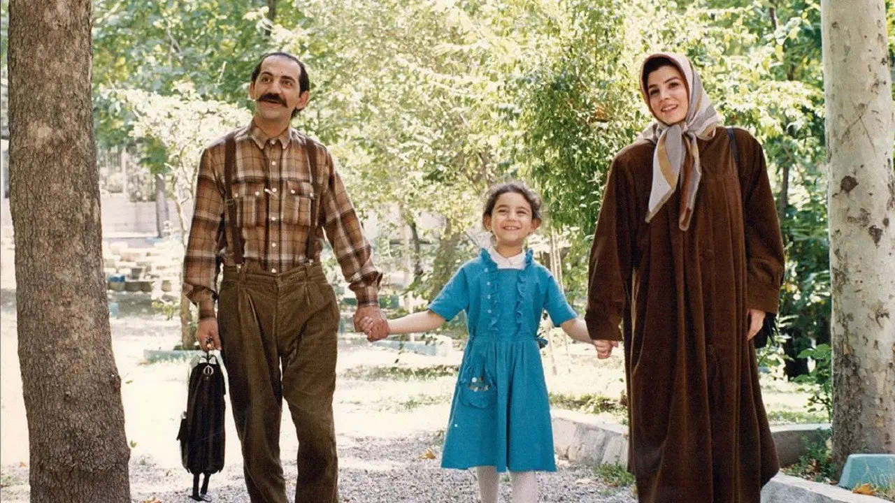 Maryam and Mitil backdrop