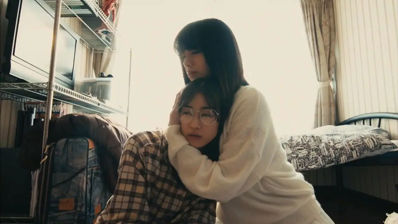 I'm Inside Mari backdrop