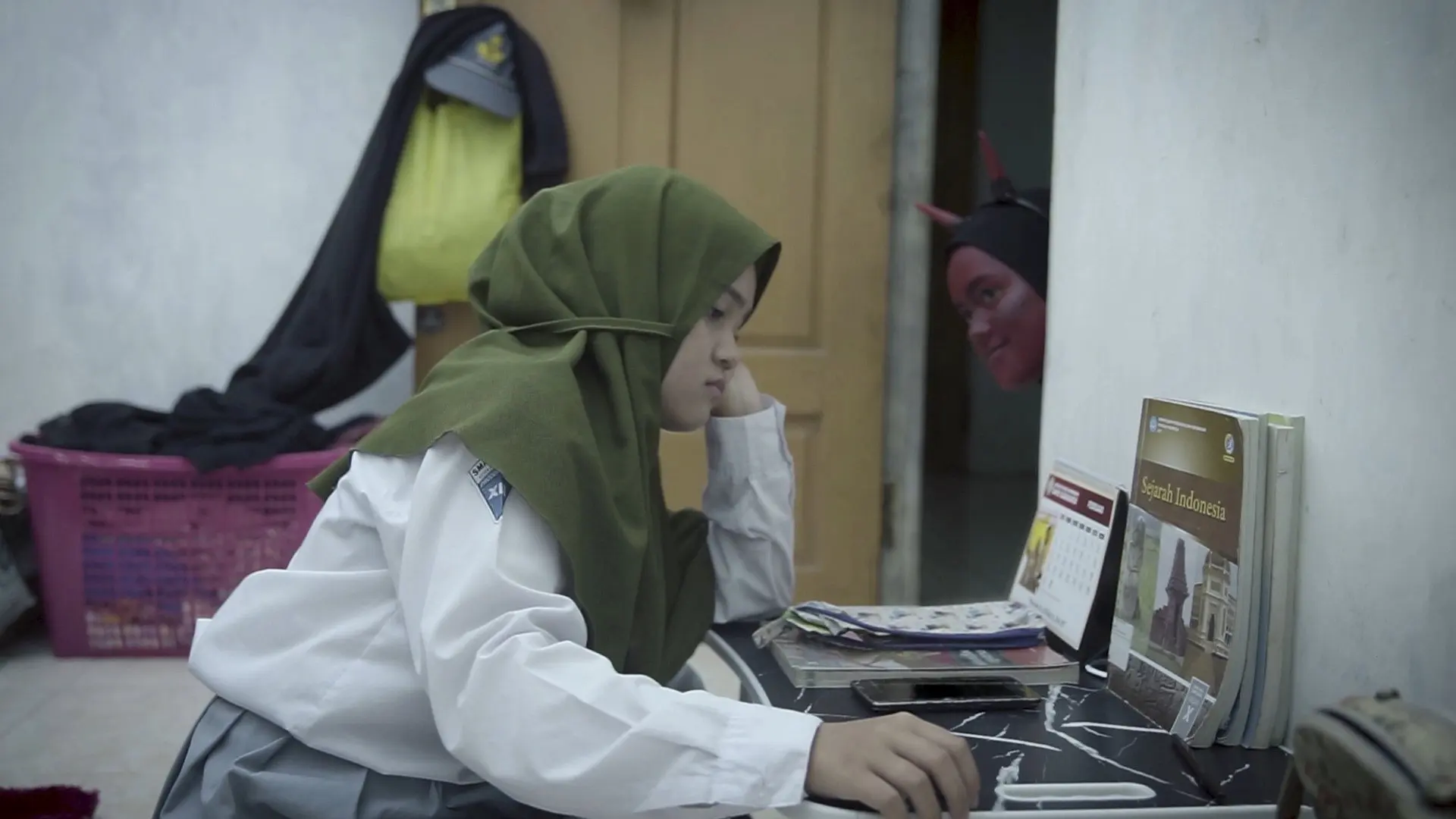 Pakai Ja backdrop