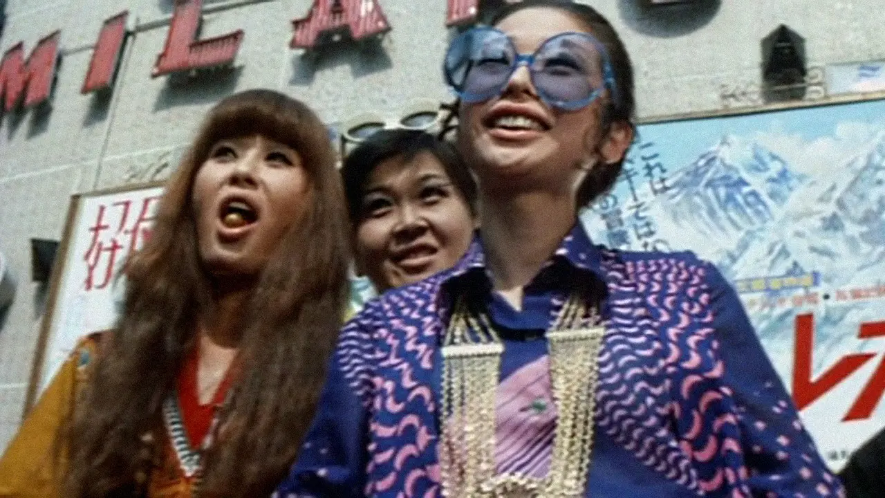 Delinquent Girl Boss: Blossoming Night Dreams backdrop