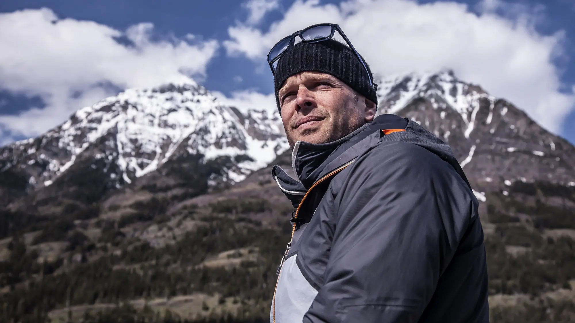 Canada plus grand que nature backdrop