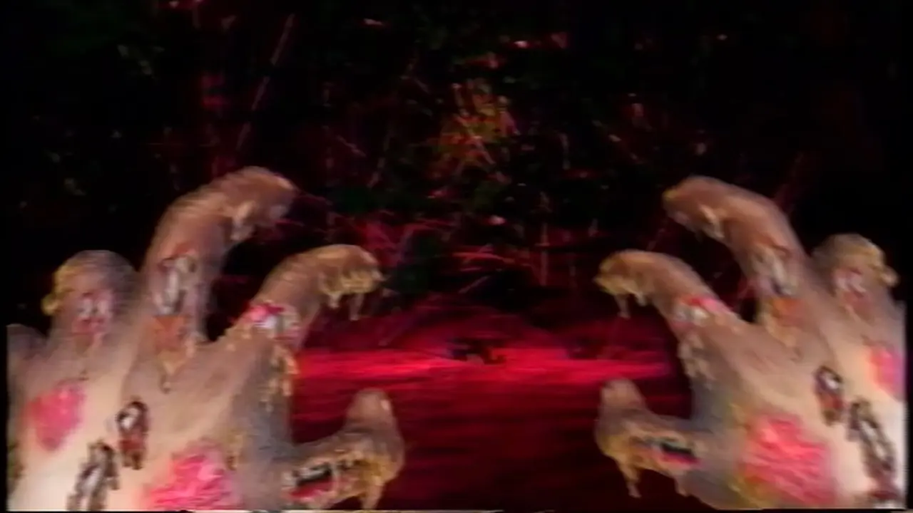 Yumeji Tanima's Scream Theater backdrop