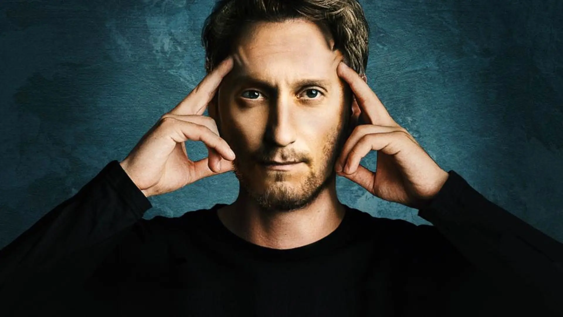 Gone Mental with Lior backdrop