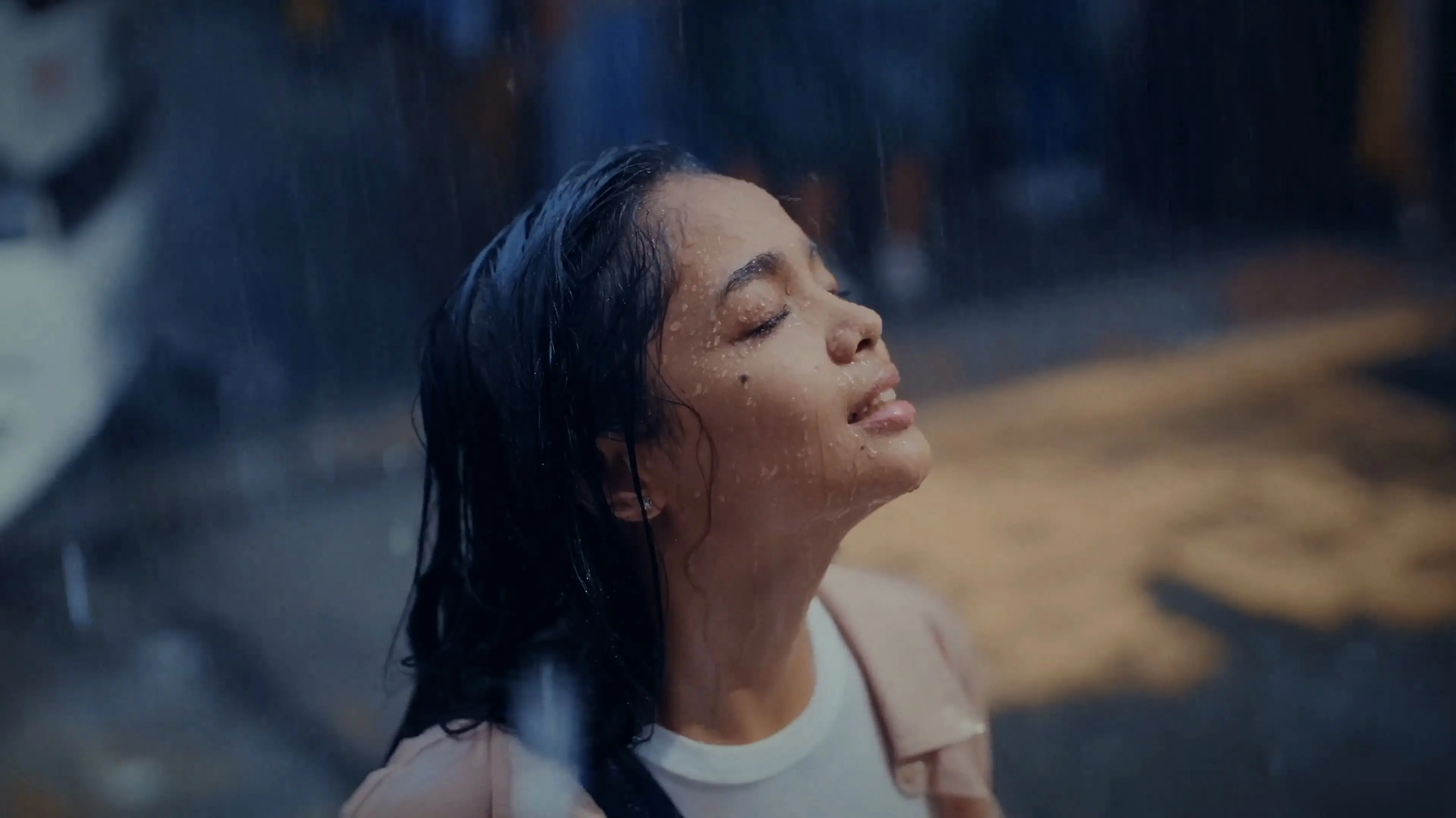 Balahibong Pusa backdrop