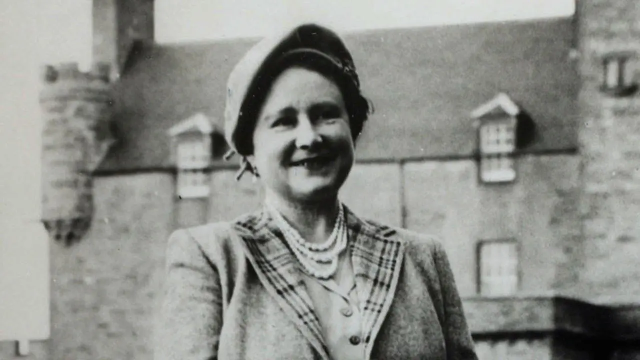 The Queen Mother backdrop