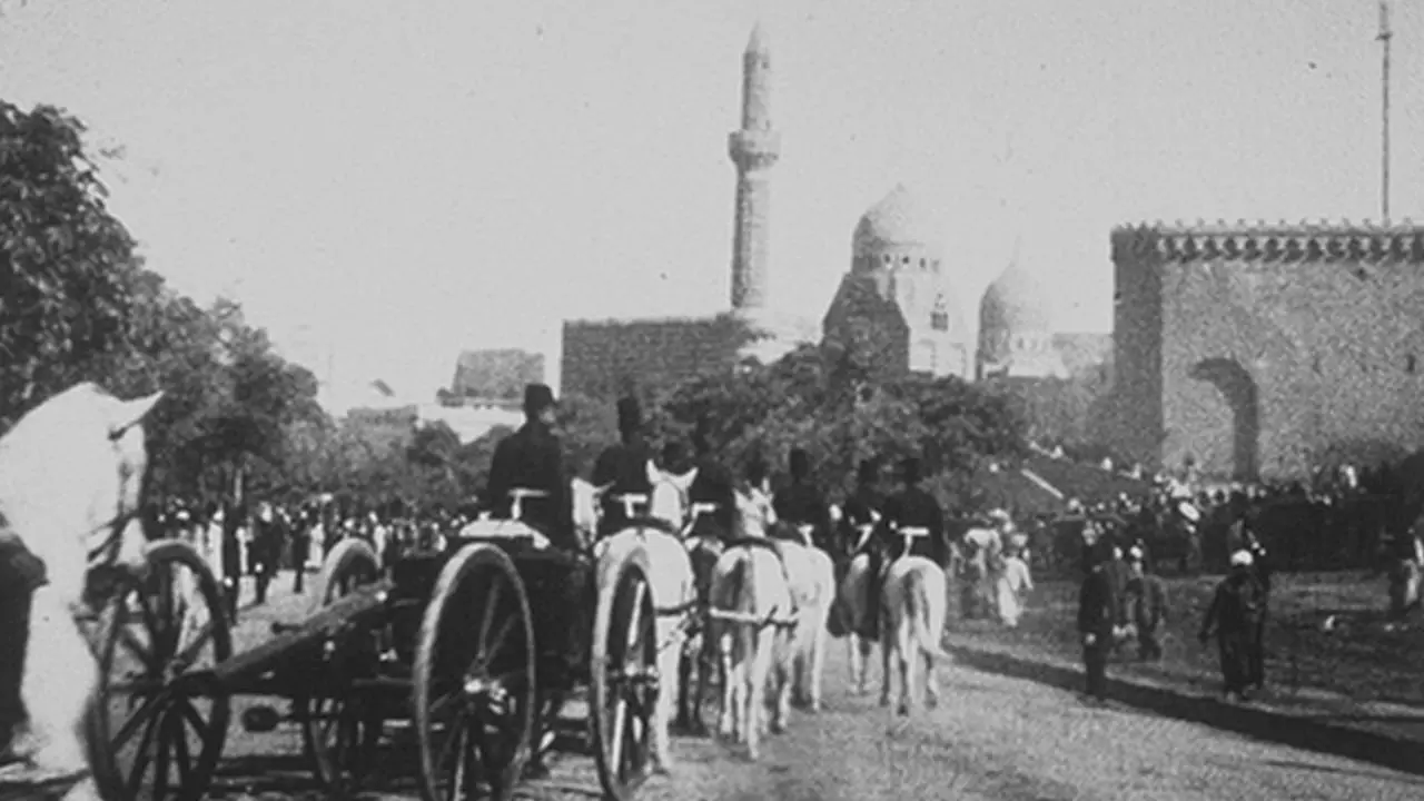 Cairo, Artillery Parade backdrop