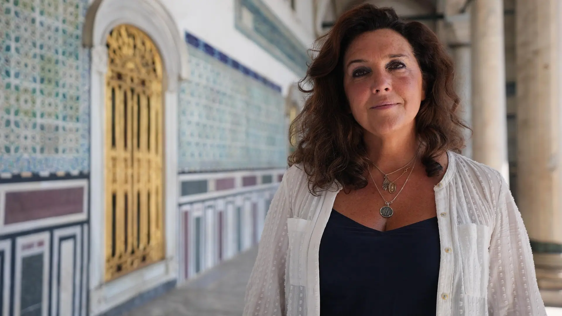 Bettany Hughes' Treasures of the World backdrop